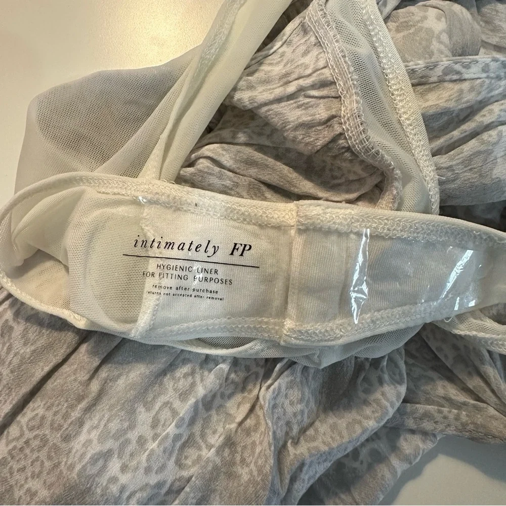 Free People Intimately Siren Bodysuit Silver Gray White Animal Leopard Print - Picture 7 of 9